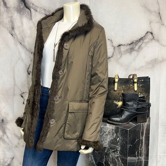 Punt Roma brown quilted jacket with fur trim - Picture 1 of 11